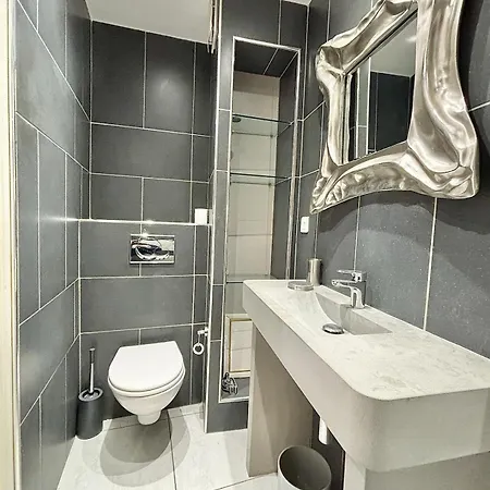 Two Bedrooms And Two Bathrooms - 20lm Apartamento *