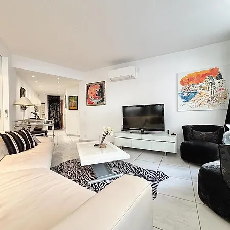 Two Bedrooms And Two Bathrooms - 20lm Cannes